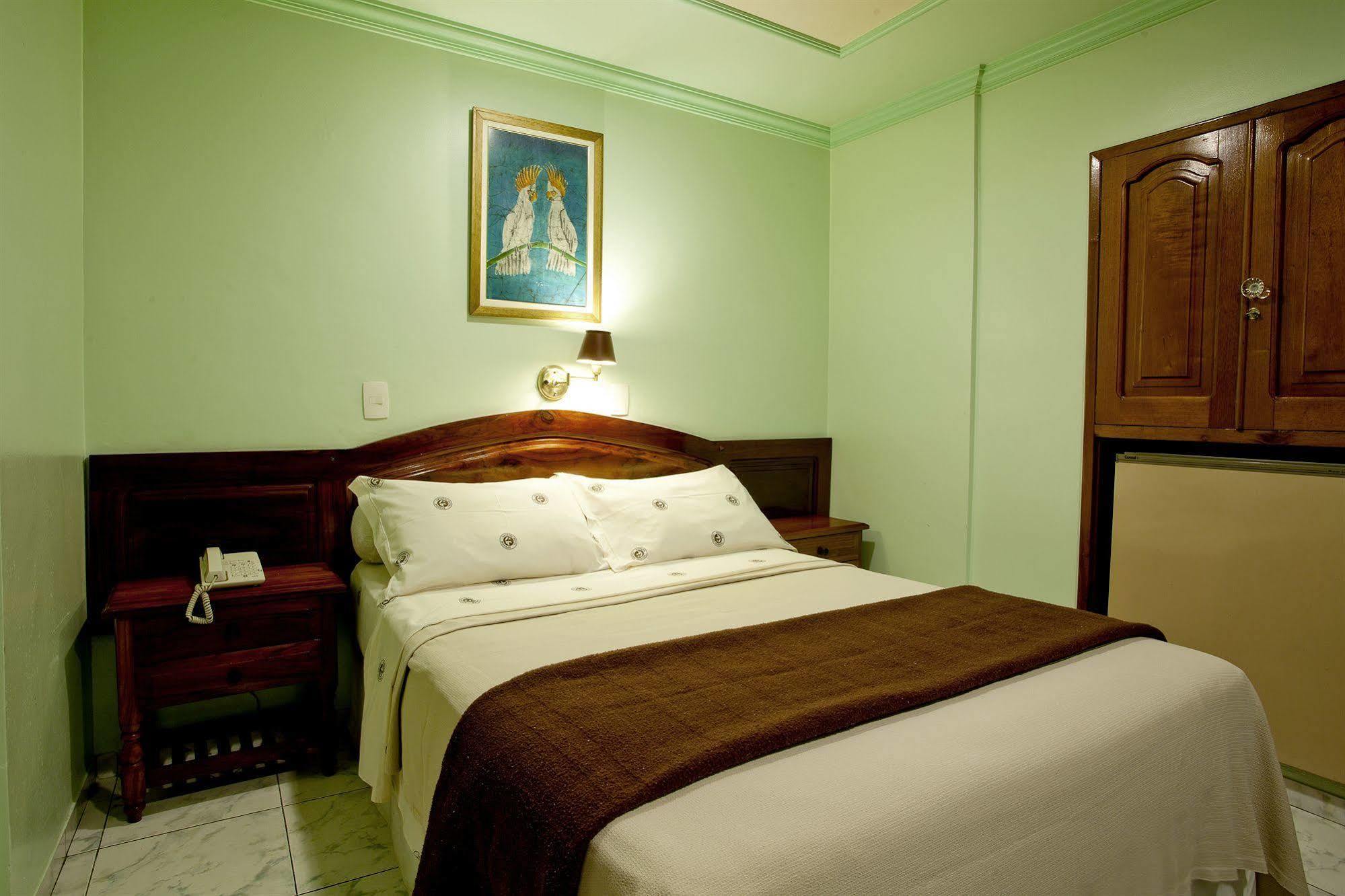 Krystal Hotel Manaus Exterior foto